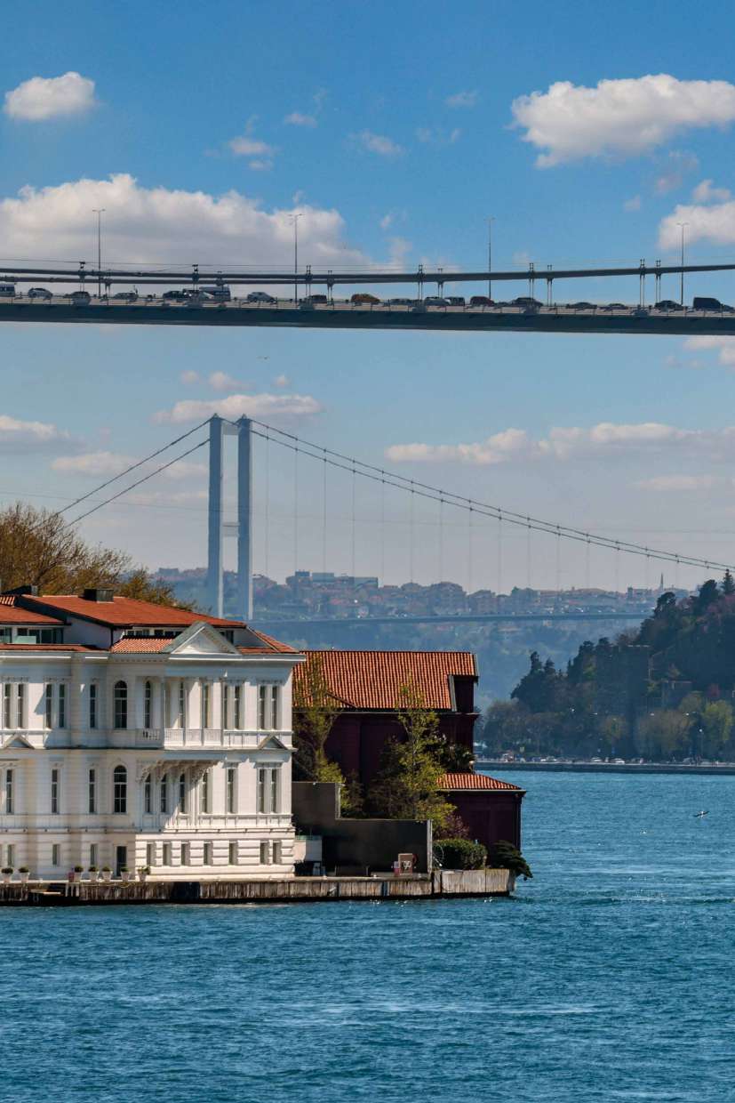 Boğaz kıyısı ve köprüler